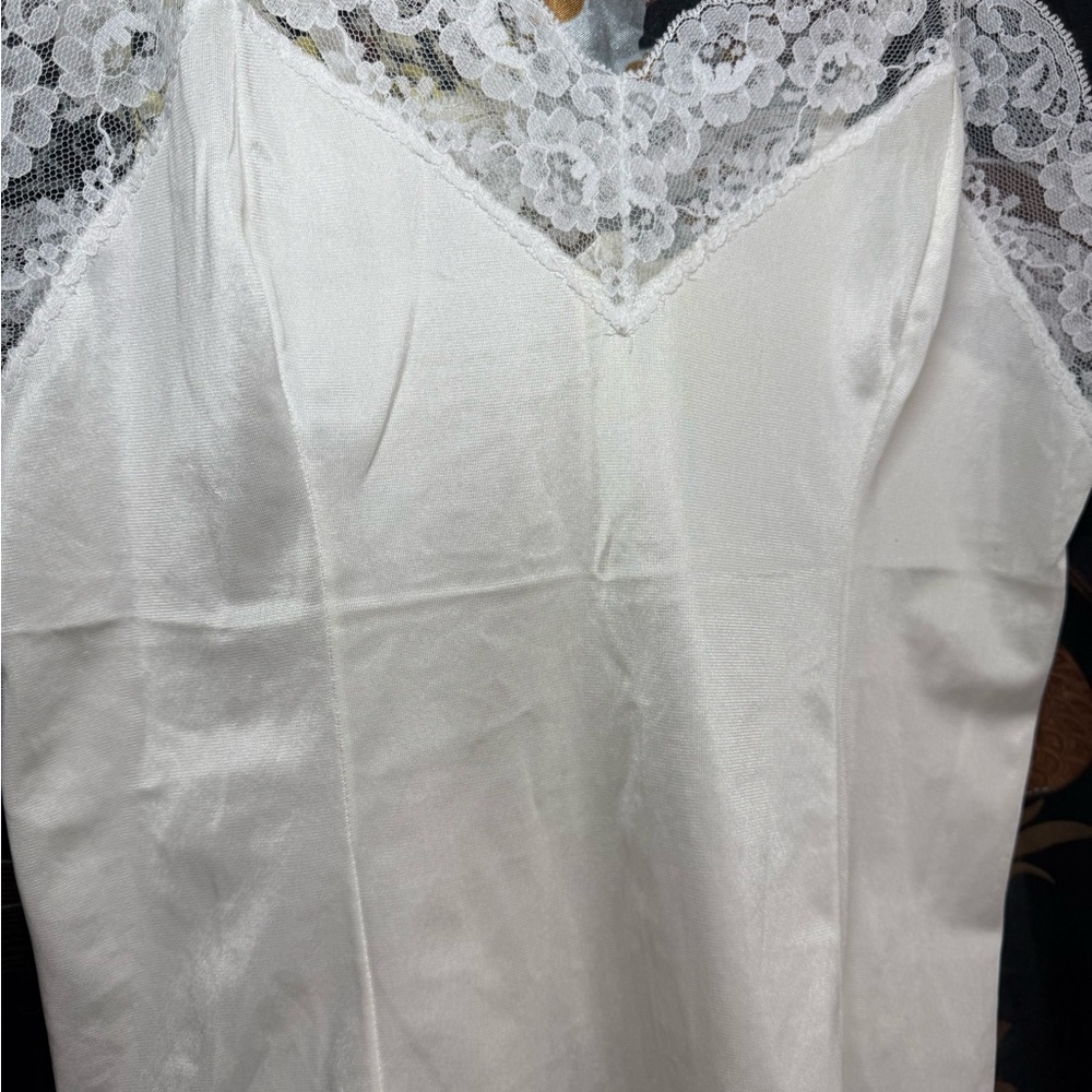 Vintage 1970s White Lace Trim Camisole half slip tank top medium euc
